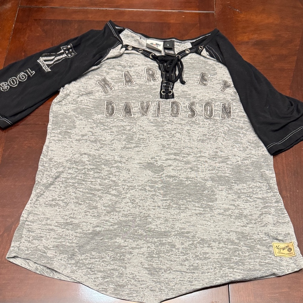 Harley-Davidson Woman’s Black and Gray Lace-Up Tee